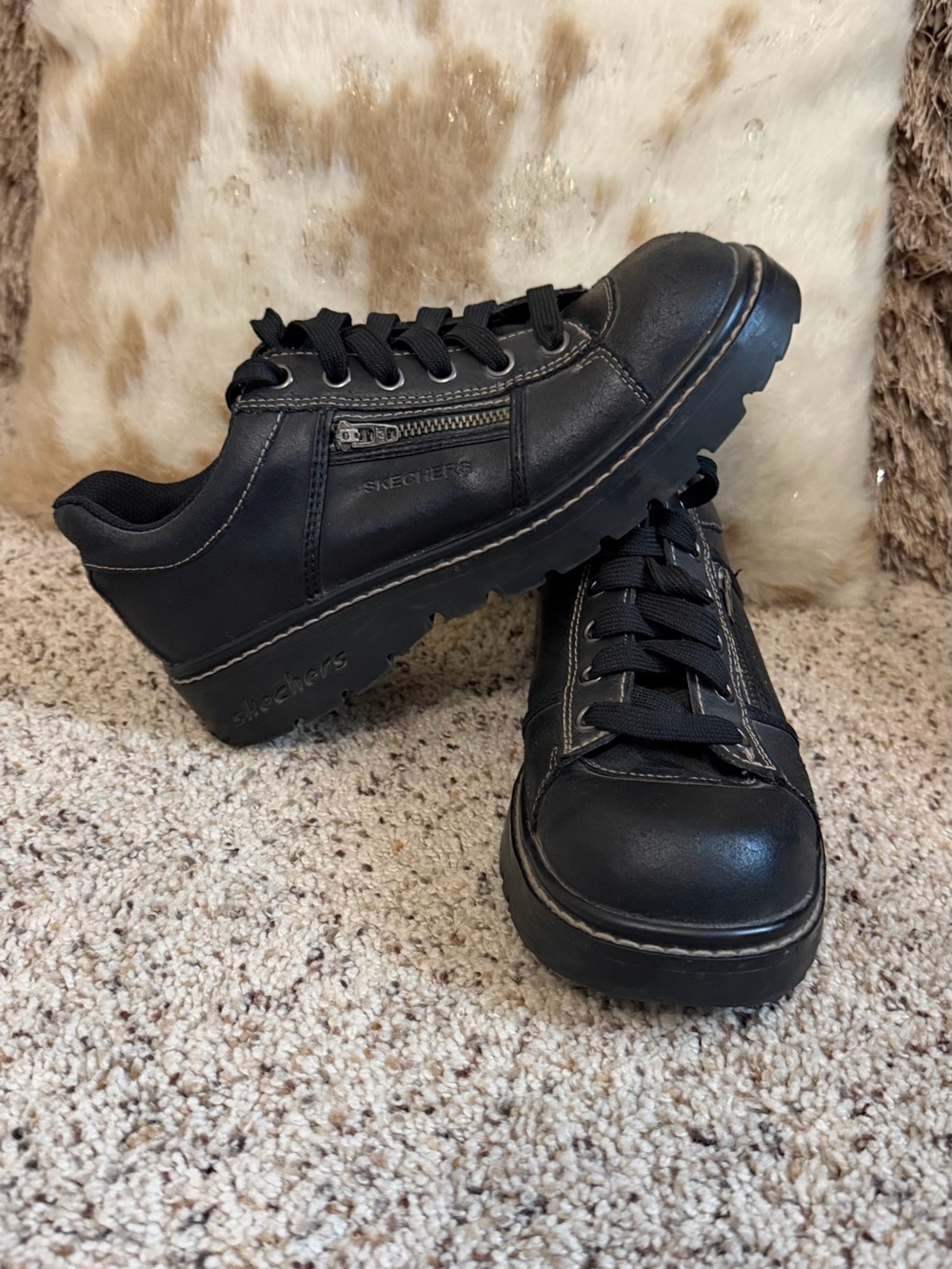 Vintage Black Leather Sketchers Tredd Jammers - Picture 2 of 11